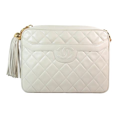 chanel cream crossbody bag